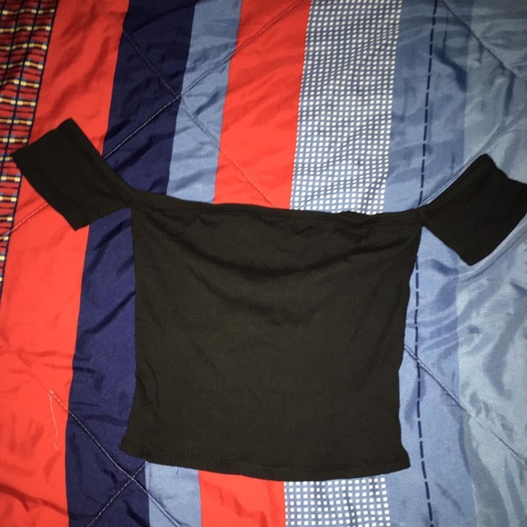 Different This Time Tops - Black and white - Picture 2 of 3